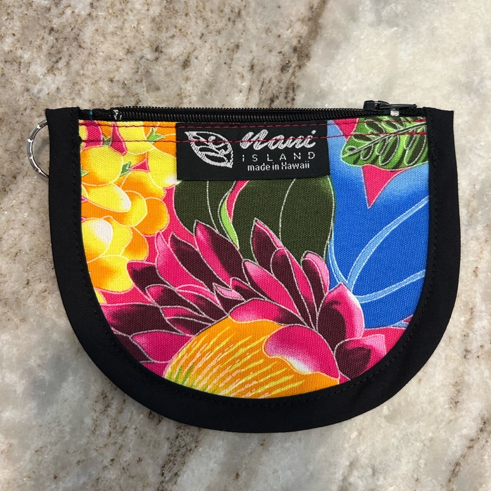 Nani Island Coin/Knick Knack Zippered Pouch